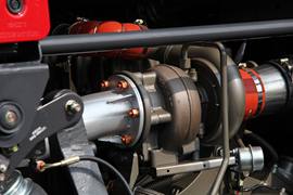 乘龙M5&nbsp;自卸车底盘                                                图片