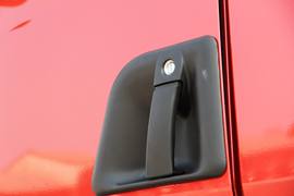 乘龙M5&nbsp;牵引车外观                                                图片