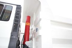 中国重汽 HOWO T5G系重卡 340马力 6X4 5.6米自卸车(ZZ3257N364GC2)