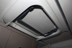 中国重汽 HOWO T5G重卡 336马力 8X4 9.5米仓栅式载货车(ZZ1317N466GD1)