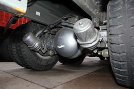 豪瀚J7B&nbsp;自卸车底盘                                                图片