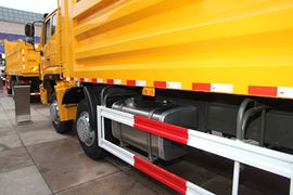 豪瀚J7B&nbsp;自卸车上装                                                图片