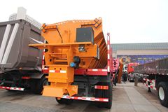 中国重汽 HOWO-7 336马力 6X4 除雪车(绿叶牌)(JYJ5257TCX)