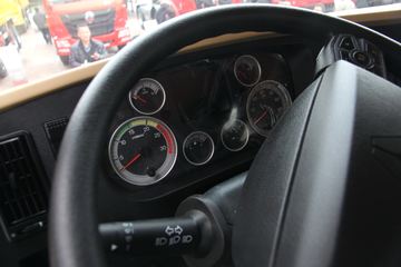 �й����� HOWO-T7H 360���� 6X4 ���������賵ͼƬ