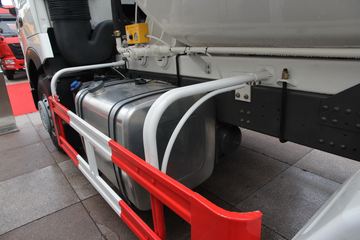 �й����� HOWO-T7H 360���� 6X4 ���������賵ͼƬ