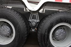 中国重汽 HOWO-T7H 360马力 6X4 混凝土搅拌车(ZZ5257GJBN404HD1)
