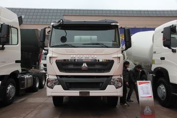 �й����� HOWO-T7H 360���� 6X4 ���������賵ͼƬ