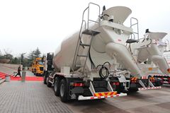 中国重汽 HOWO-T7H 390马力 8X4 混凝土搅拌车