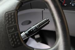 上汽红岩 杰狮M100重卡 380马力 6X4 LNG牵引车(CQ4256HTG384T)