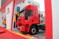 上汽红岩 杰狮M100重卡 380马力 6X4 LNG牵引车(CQ4256HTG384T)