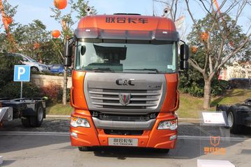 联合卡车U340 340马力 6X2 牵引车(SQR4250D5ZT2-1)