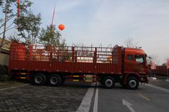 联合卡车 U340 标载型 340马力 8X4 9.6米仓栅式载货车(SQR5310CCYD6T6)