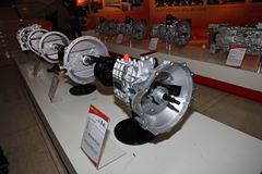 中国重汽HW20505TL 5挡 手动挡变速箱