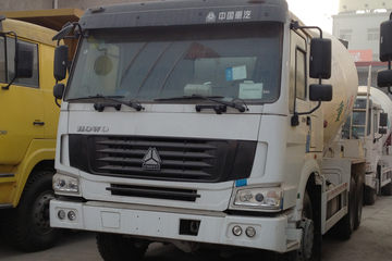 重汽豪沃(HOWO)底盘&nbsp;混凝土搅拌车外观                                                图片