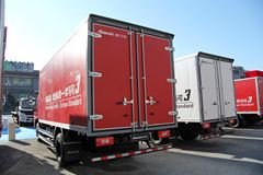 福田 欧马可3系 4X2 156马力 5.2米厢式载货车(BJ5099VECED-FA)