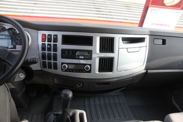 һ����� J6L�п� 164���� 4X2 6.8���ػ�������ͼƬ