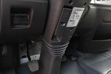 һ����� J6L�п� 164���� 4X2 6.8���ػ�������ͼƬ