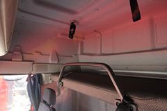 解放 J6P重卡 420马力 6X4 牵引车(危险品运输)(CA4250P66K24T1A3HE)