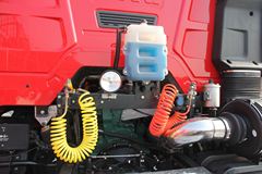 解放 J6P重卡 420马力 6X4 牵引车(危险品运输)(CA4250P66K24T1A3HE)