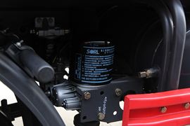 龙威L5P&nbsp;自卸车底盘                                                图片