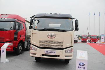 一汽解放 J6P 375马力 6X4 5方混凝土搅拌车(12挡)(CA5250GJBP66K2L2T1E5)