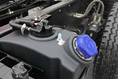 一汽解放 J6L中卡 220马力 6X2 7.7米栏板载货车(CA1190P62K1L7T3E4)
