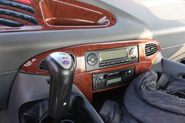 奥威J5P&nbsp;载货车驾驶室                                               图片