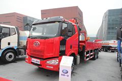 一汽解放 J6M 260马力 6X4 随车吊(CA5250JSQP63K1L5T1E4)