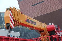 一汽解放 J6M 260马力 6X4 随车吊(CA5250QSYP63K1L5T1E4)