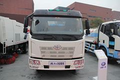 一汽解放 J6L 160马力 4X2 厢式可卸式垃圾车(CA1160P62K1L4E)