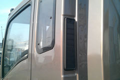 中国重汽HOWO 悍将 115马力 3.8米排半栏板轻卡 中国重汽HOWO 悍将 115马力 3.8米排半栏板轻卡