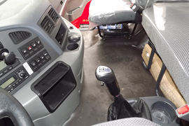 新大威&nbsp;载货车驾驶室                                               图片