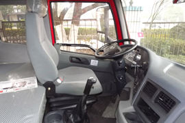 新大威&nbsp;载货车驾驶室                                               图片