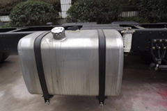 青岛解放 新大威重卡 280马力 8X4 9.5米仓栅式载货车(CA5311XXYP2K2L7T4EA80-1)