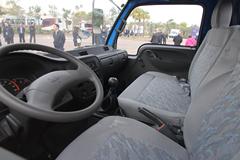 跃进 财神S501-33 110马力 4.24米单排栏板轻卡 跃进 财神S501-33 110马力 4.24米单排栏板轻卡