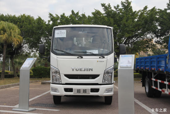 Ծ ԽC300-33 125 3.8ŰῨ(ϲ)(NJ1041ZFDCMZ)