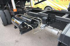 跃进 开拓 130马力 6.5米自卸车(NJ3160DDPW)