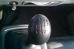 重汽HOWO 悍将 115马力 4.8米排半栏板载货车(ZZ1087D3814C180)