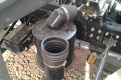 重汽HOWO 悍将 115马力 4.8米排半栏板载货车(ZZ1087D3814C180)