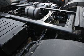 途V&nbsp;牵引车底盘                                                图片