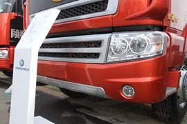 途V&nbsp;牵引车外观                                                图片