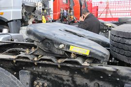 途V&nbsp;牵引车底盘                                                图片