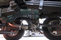 中国重汽 汕德卡 SITRAK C5H重卡 280马力 8X4 9.5米厢式载货车(ZZ5316XXYM466GD1)