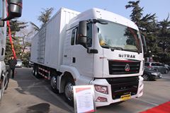 中国重汽 汕德卡 SITRAK C5H重卡 280马力 8X4 9.5米厢式载货车(ZZ5316XXYM466GD1)