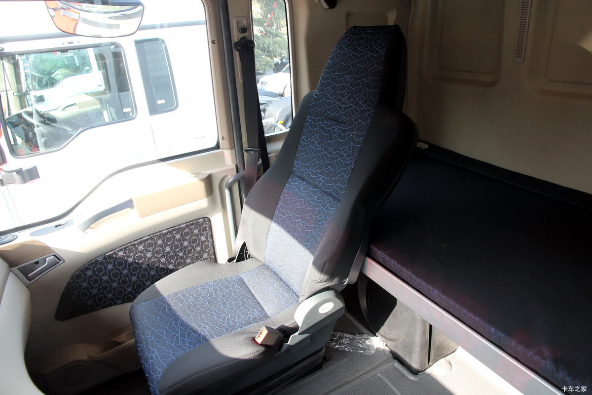 й SITRAK C7Hؿ 440 6X4 ǣ(ZZ4256V324HD1B)ʻ                                               