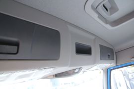 陆V&nbsp;载货车驾驶室                                               图片