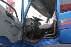 青岛解放 陆V中卡 160马力 4X2载货车(底盘)(CA5167XXYP1K2L2EA80-1)