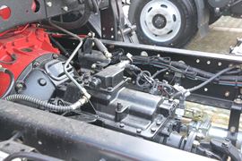 陆V&nbsp;载货车底盘                                                图片