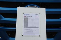 青岛解放 陆V中卡 180马力 4X2载货车(底盘)(CA5167XXYP1K2L4EA80) 青岛解放 陆V中卡 180马力 4X2载货车(底盘)(CA5167XXYP1K2L4EA80)