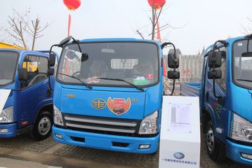 解放 虎V 120马力 3.8米排半栏板轻卡